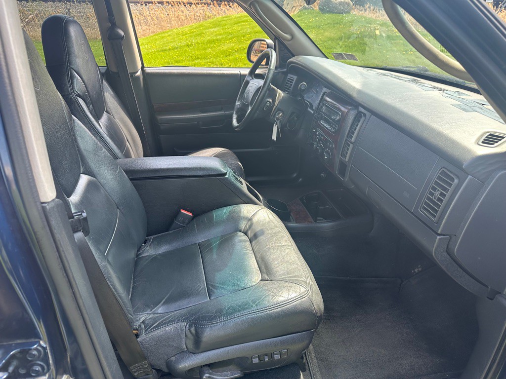 2001 Dodge Durango Image 11