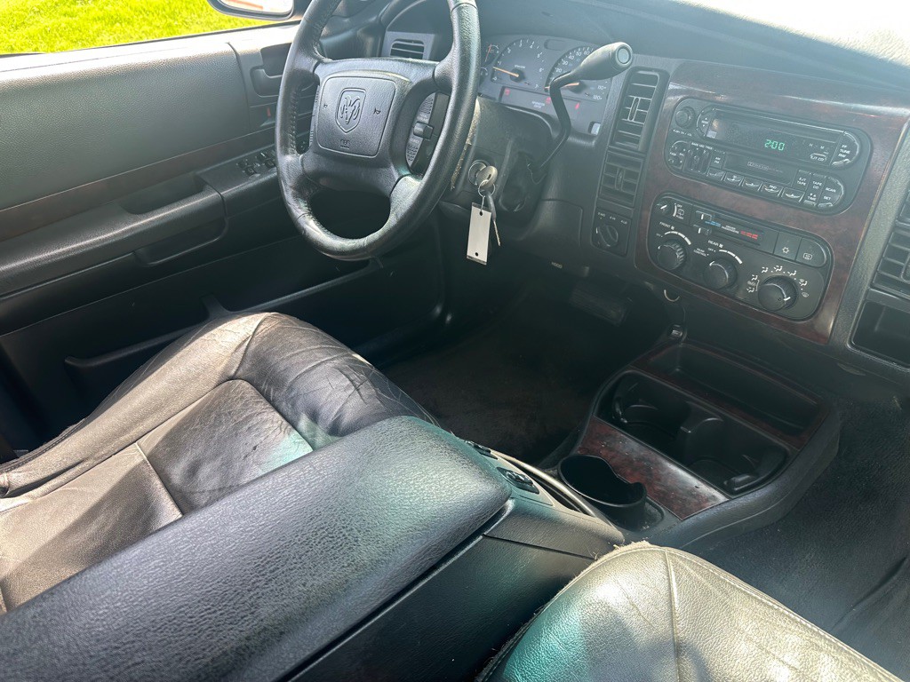 2001 Dodge Durango Image 12
