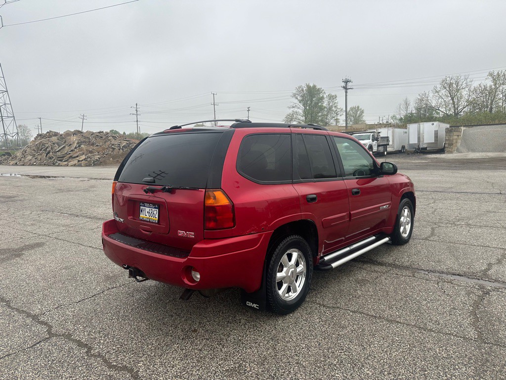 2005 GMC Envoy Image 4