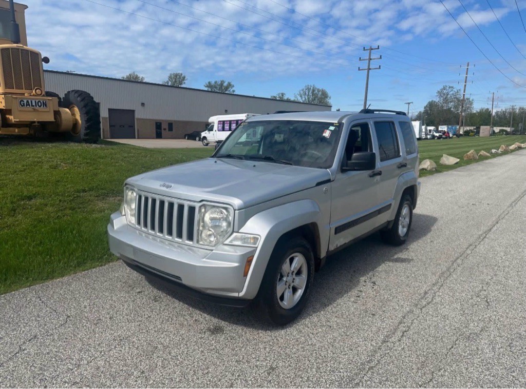 2010 Jeep Liberty Image 3