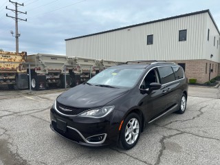 Image for 2017 Chrysler Pacifica Touring L Plus ID: 7393259