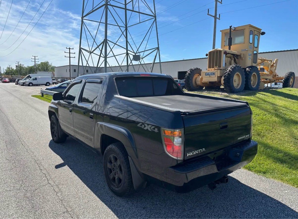 2006 Honda Ridgeline Image 8
