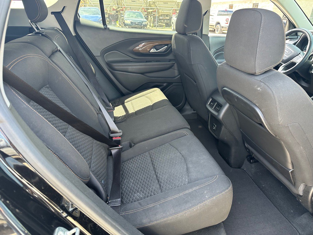 2018 GMC Terrain Image 8