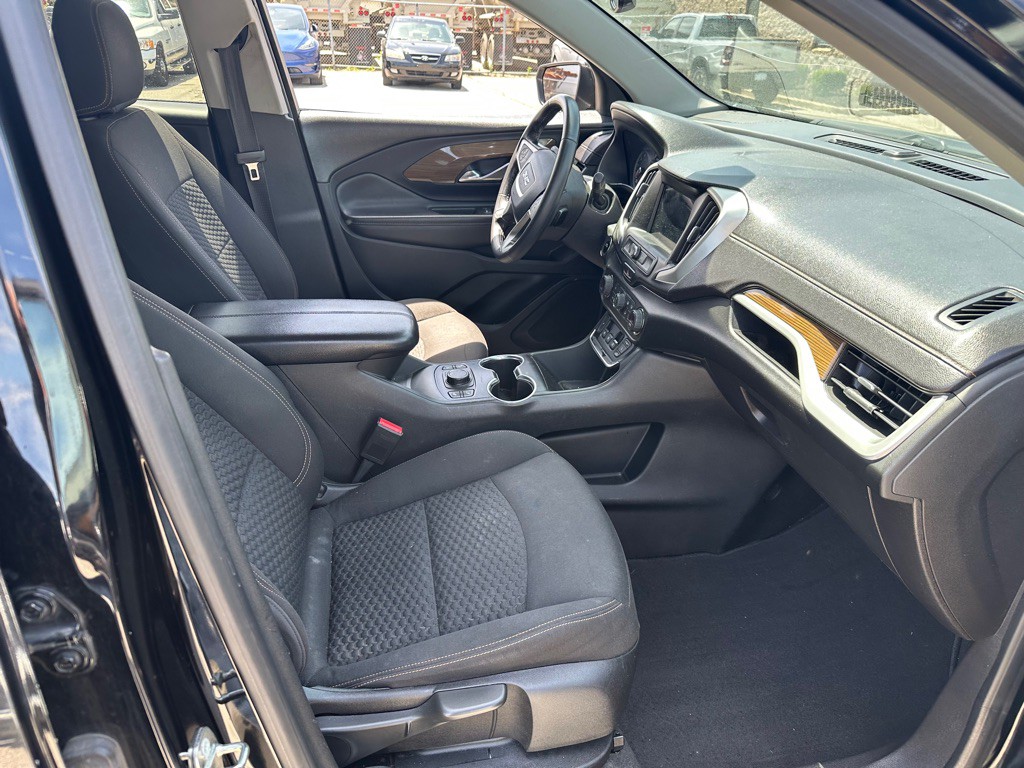 2018 GMC Terrain Image 9