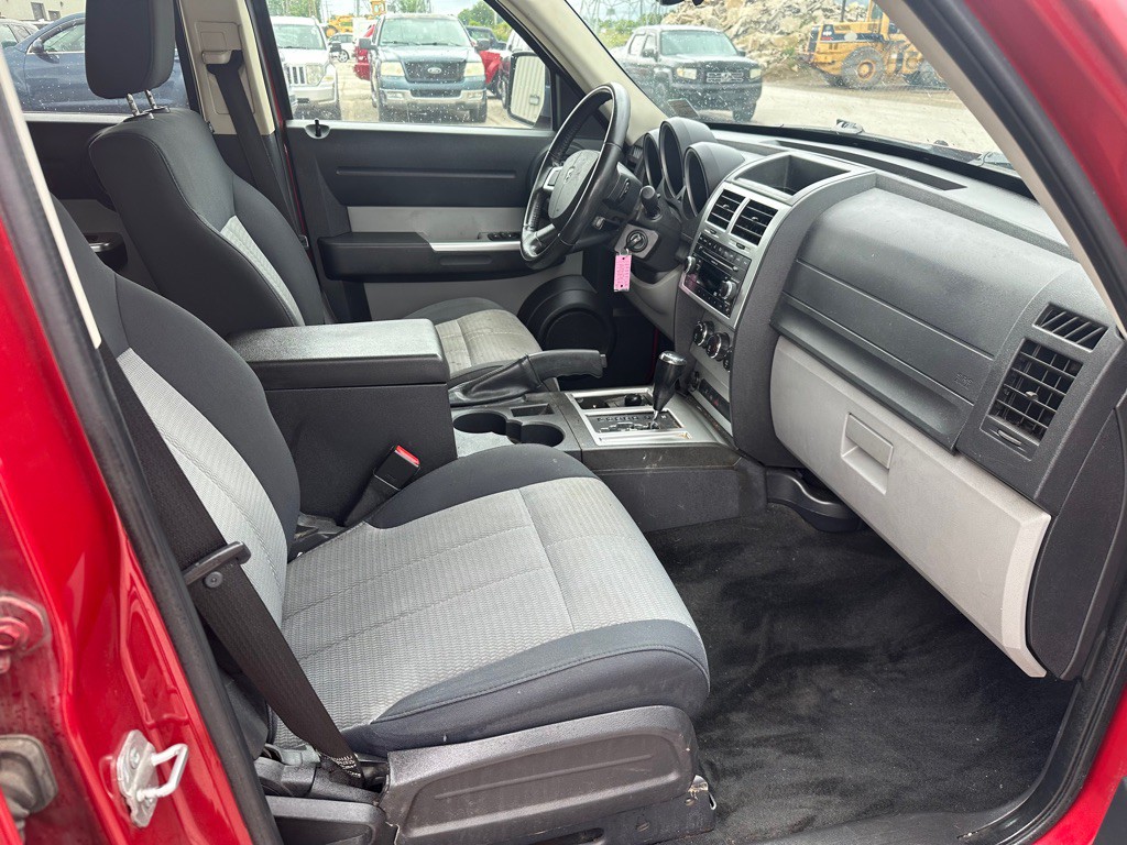 2007 Dodge Nitro Image 17