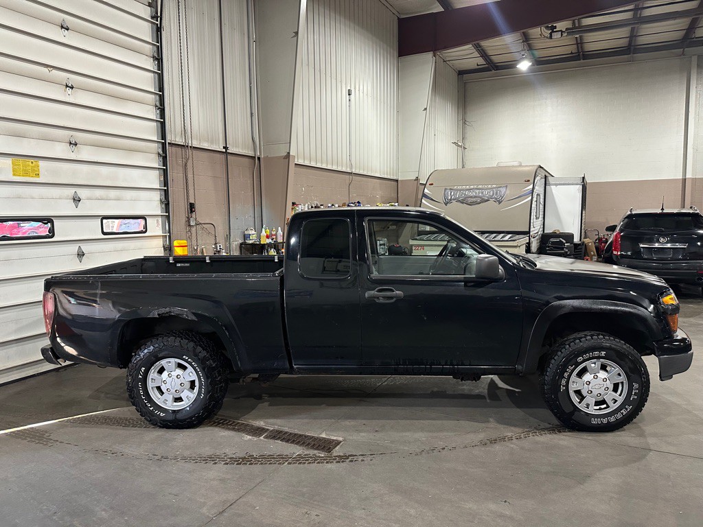 2006 Chevrolet Colorado Image 2