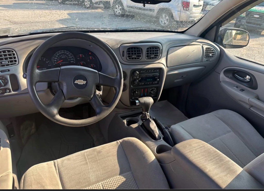 2007 Chevrolet Trailblazer Image 10