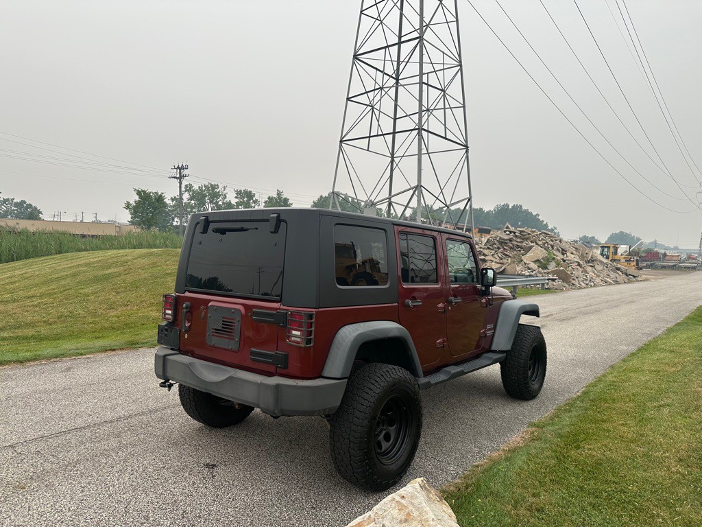 2010 Jeep Wrangler Unlimited Image 5