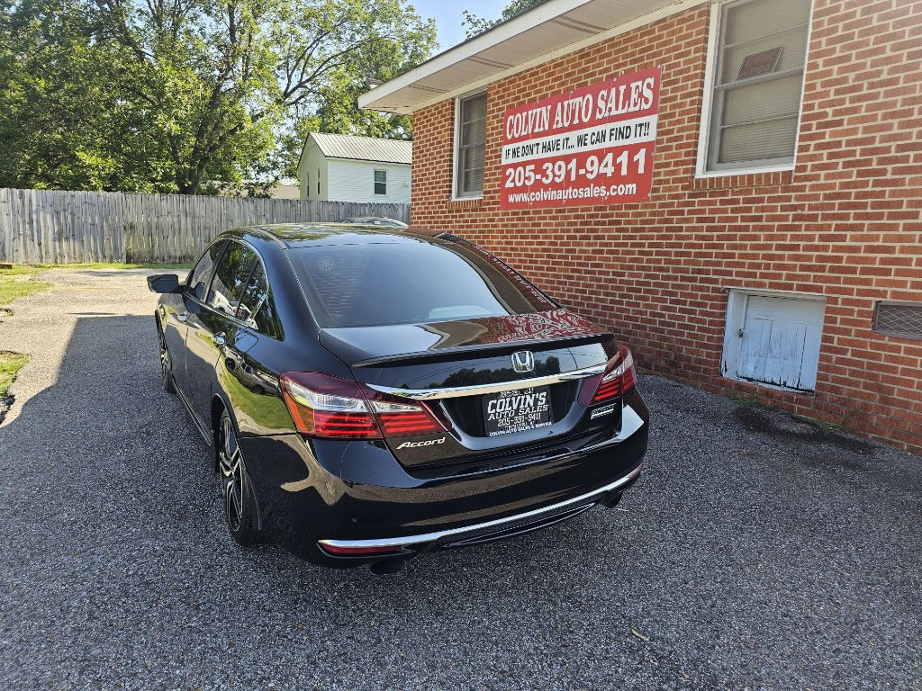 2017 Honda Accord Image 3