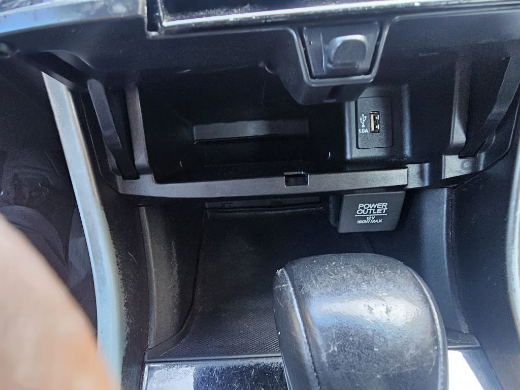 2017 Honda Accord Image 6