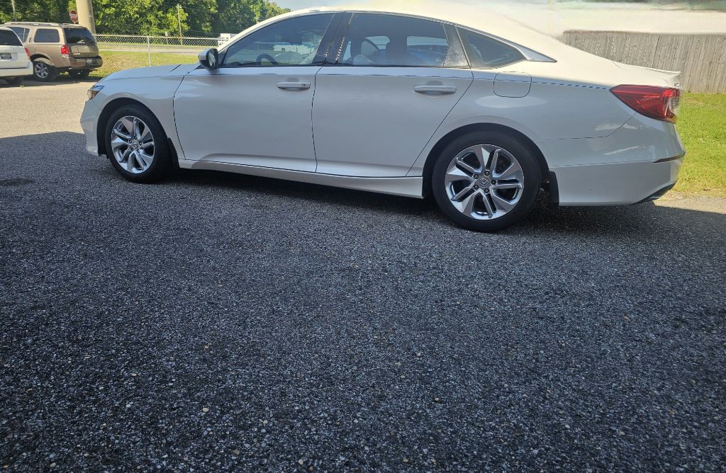2019 Honda Accord Image 4