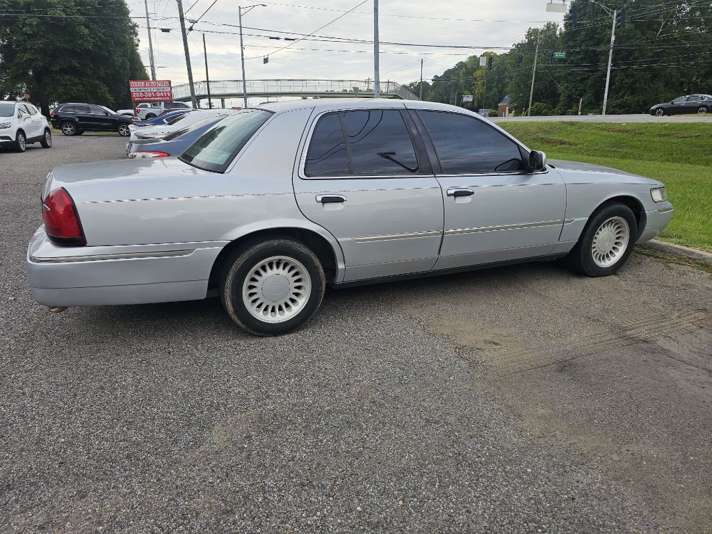 2000 Mercury Grand Marquis Image 3