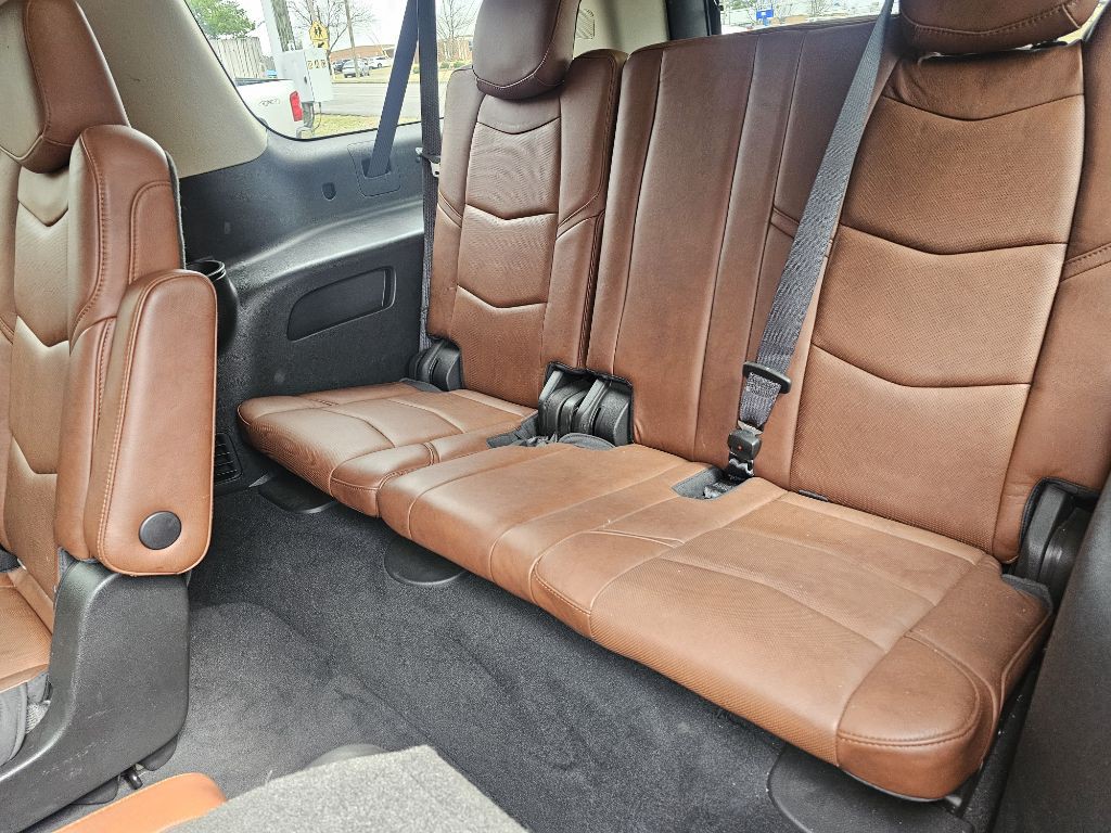 2018 Cadillac Escalade Image 8