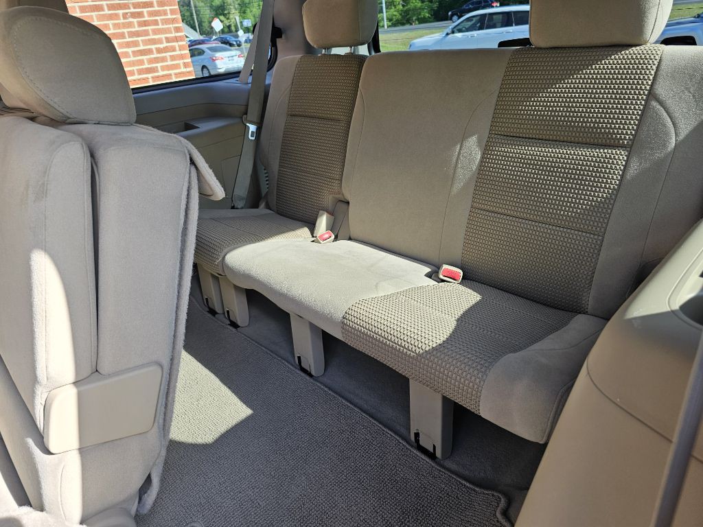 2015 Nissan Armada Image 7