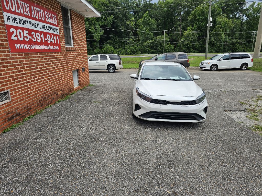 2023 Kia Forte Image 6