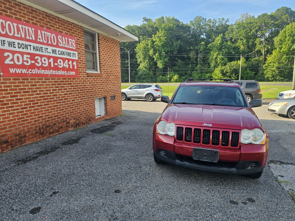 2010 Jeep Grand Cherokee Image 2