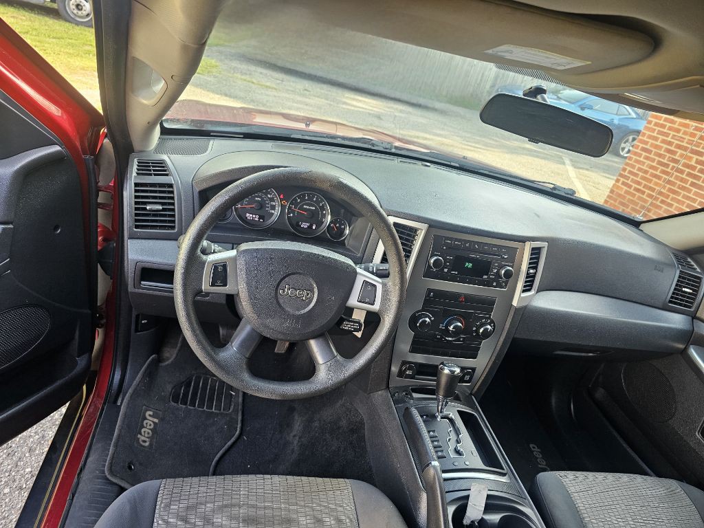 2010 Jeep Grand Cherokee Image 5