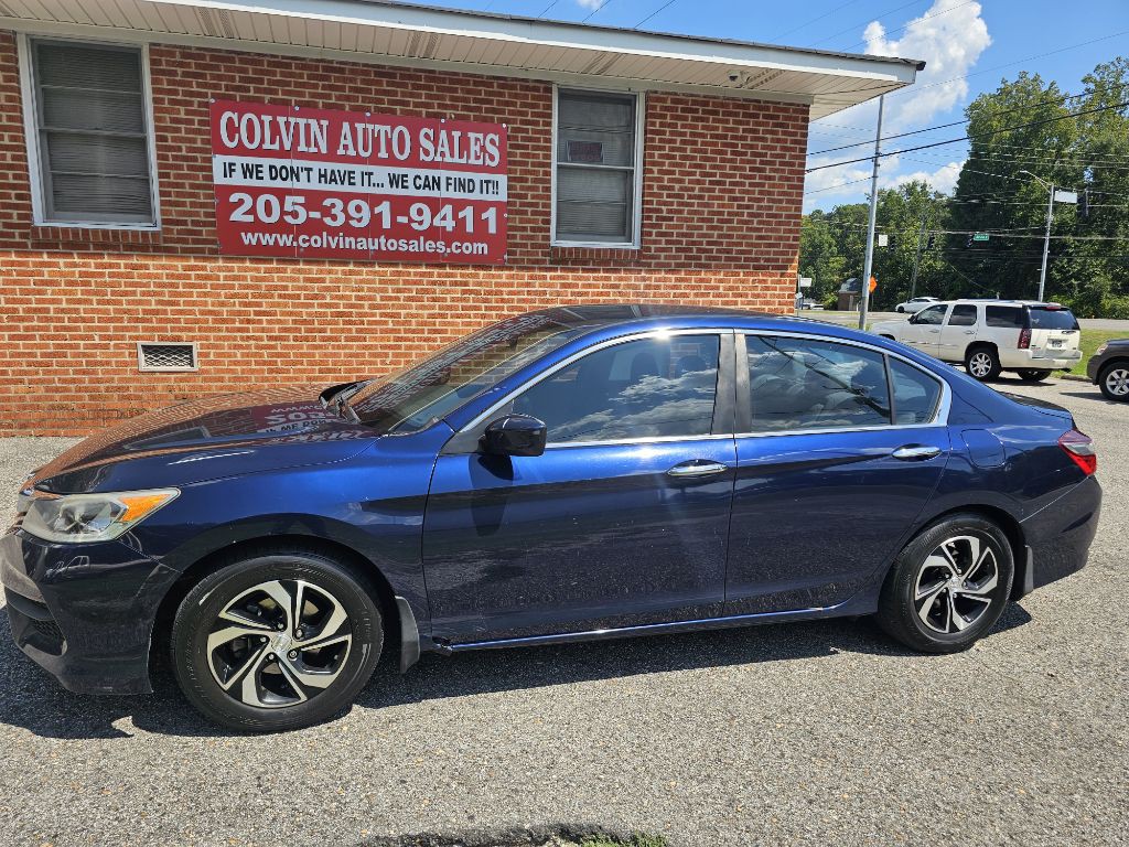 2017 Honda Accord Image 2