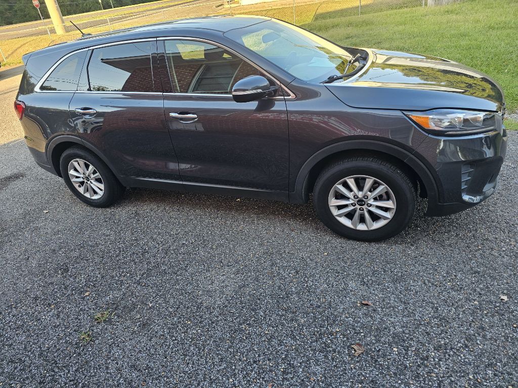 2019 Kia Sorento Image 2