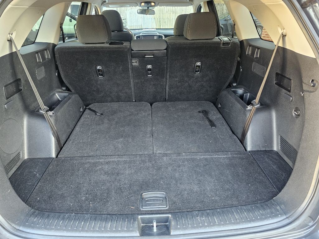 2019 Kia Sorento Image 8