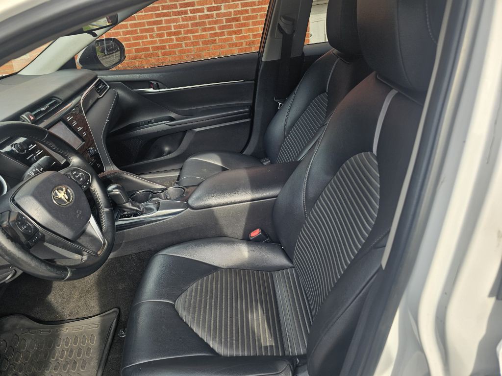 2018 Toyota Camry Image 4