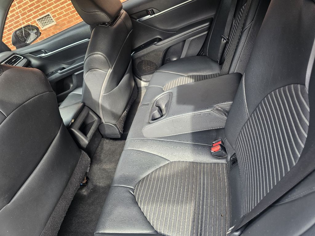 2018 Toyota Camry Image 6