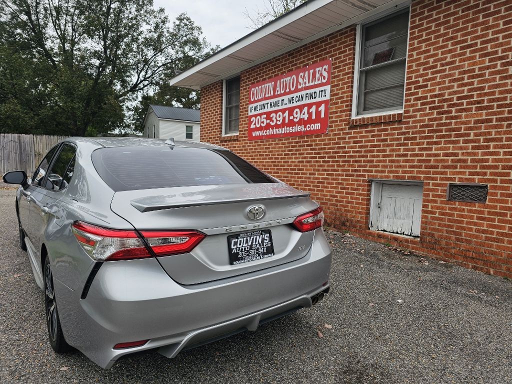 2020 Toyota Camry Image 2