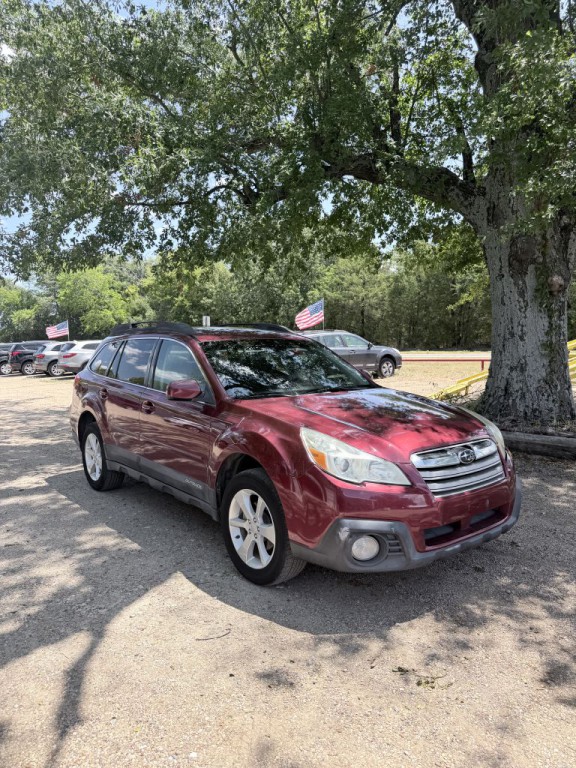 2013 Subaru Outback Image 2