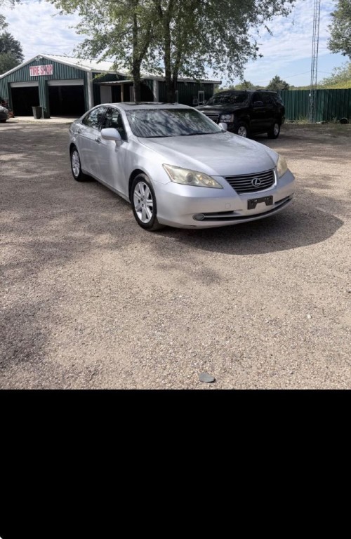 2007 Lexus ES Image 2