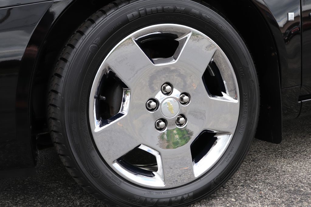 2007 Chevrolet Impala Image 10