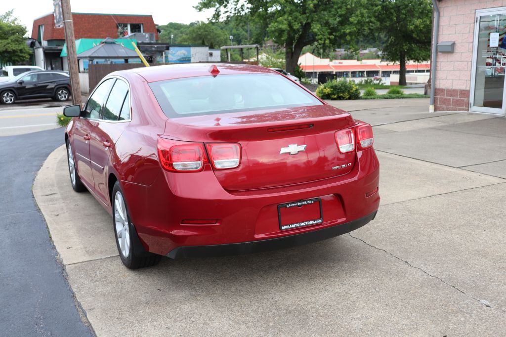 2013 Chevrolet Malibu Image 5