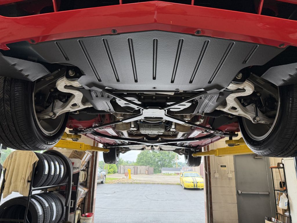 2004 Ford Thunderbird Image 31