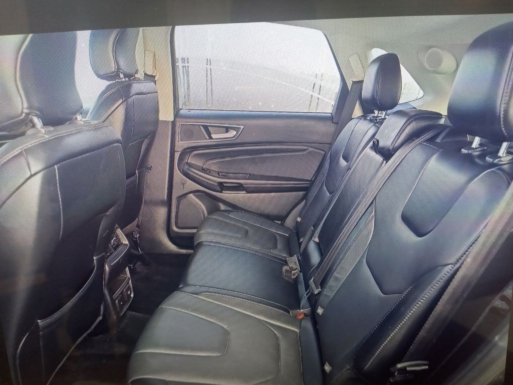 2015 Ford Edge Image 6