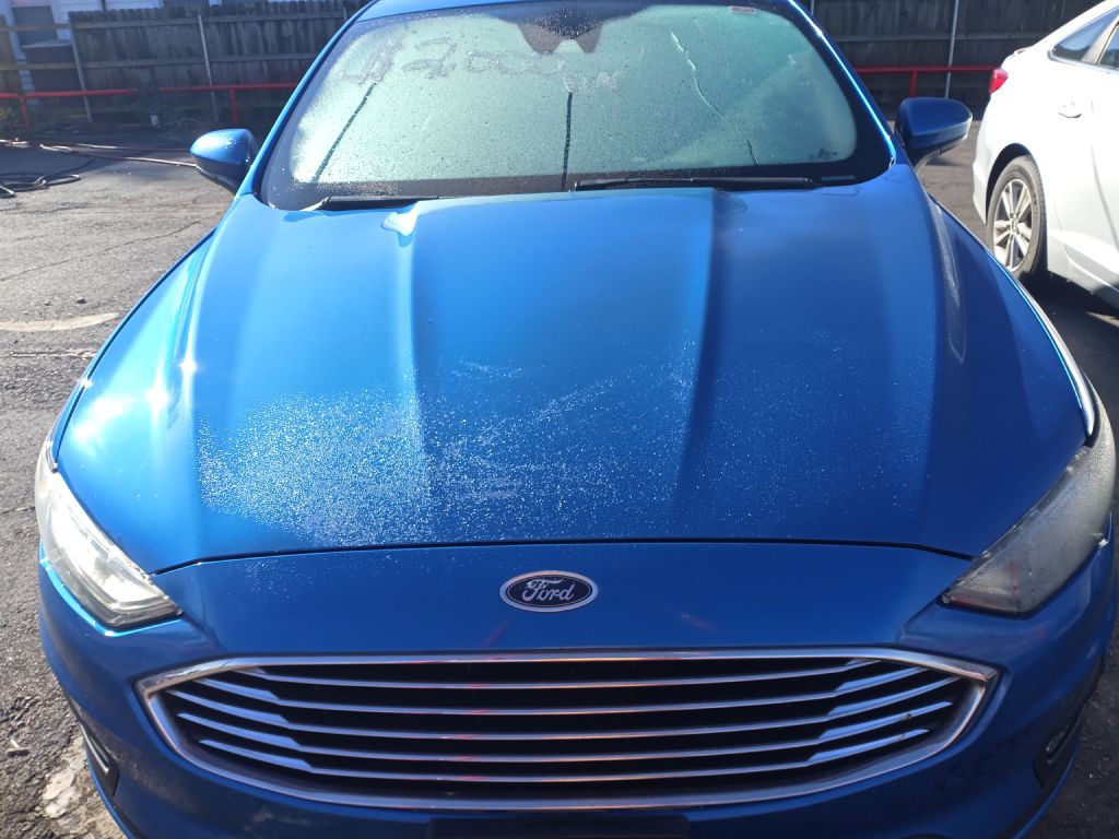 2019 Ford Fusion Image 1