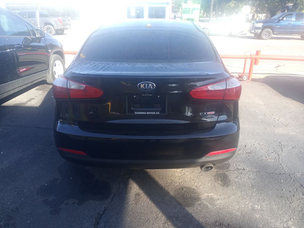 2016 Kia Forte Image 4