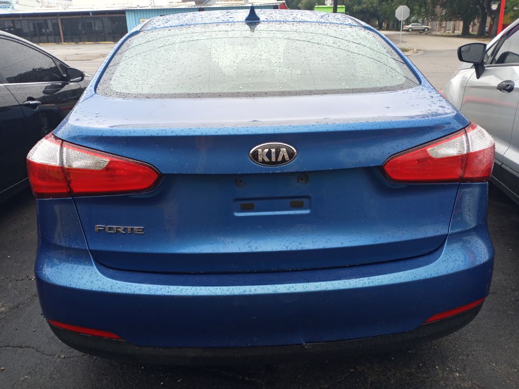 2015 Kia Forte Image 4