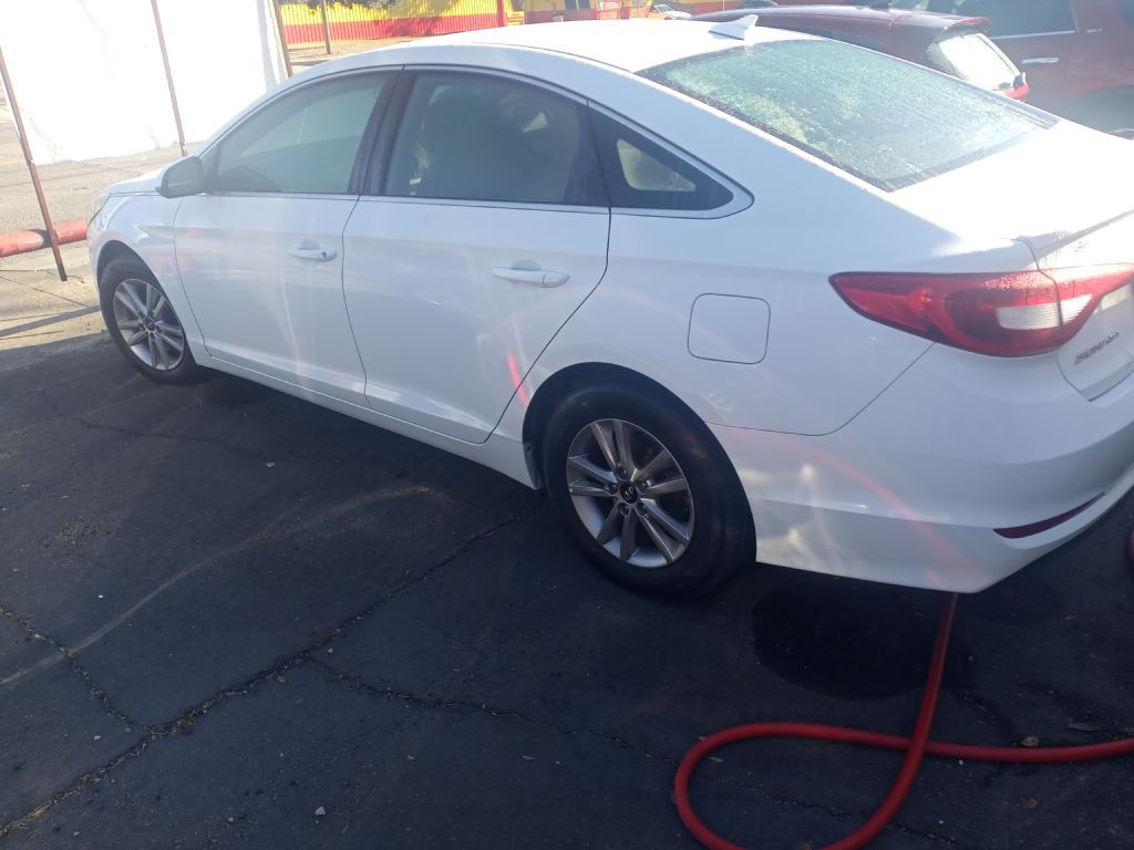 2017 Hyundai Sonata Image 4