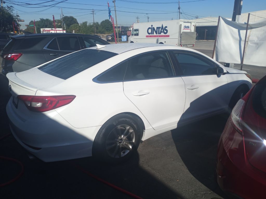 2017 Hyundai Sonata Image 6