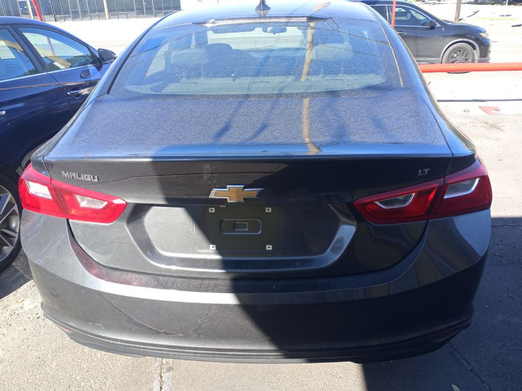2017 Chevrolet Malibu Image 7