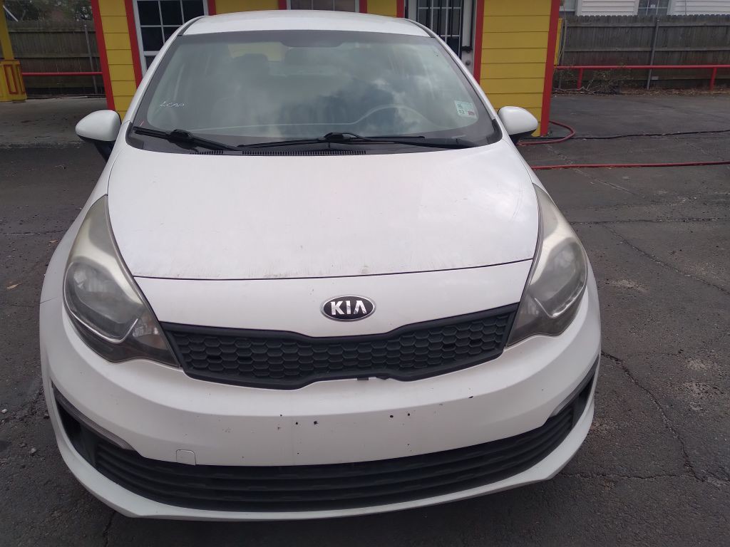 2016 Kia Rio Image 1