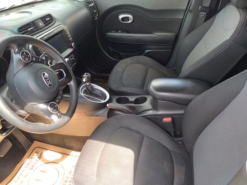 2018 Kia Soul Image 3