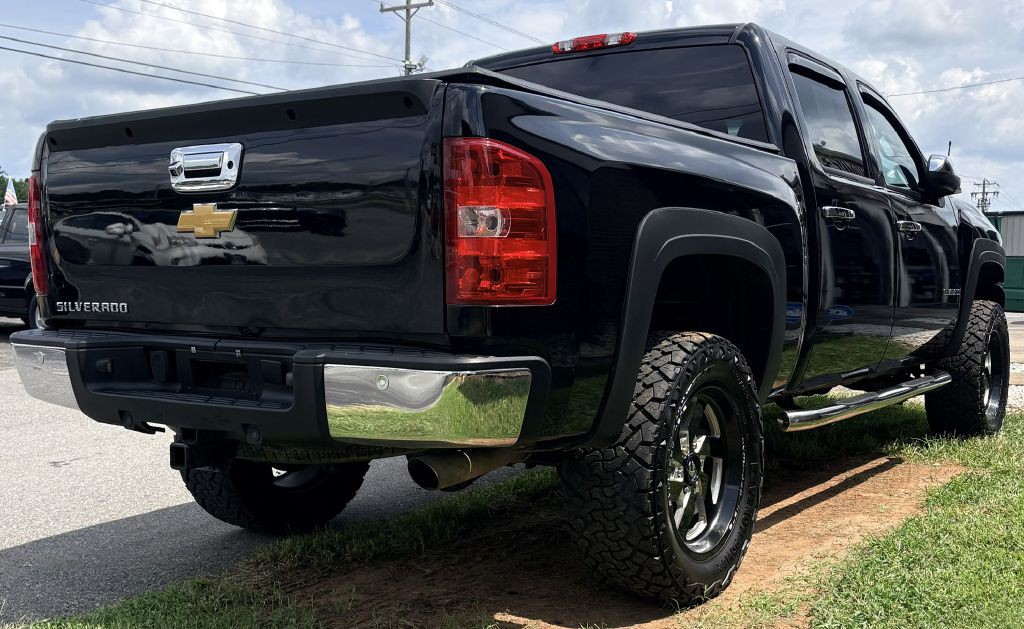 2012 Chevrolet Silverado 1500 Image 3