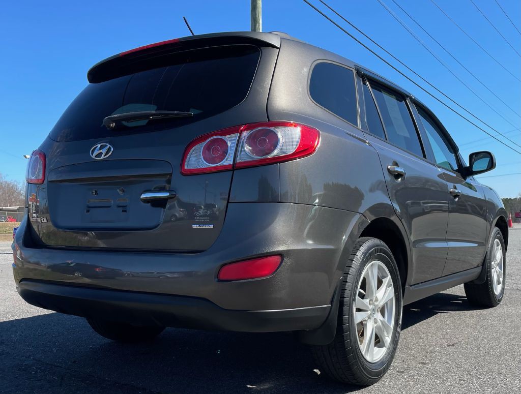 2012 Hyundai Santa Fe Image 3