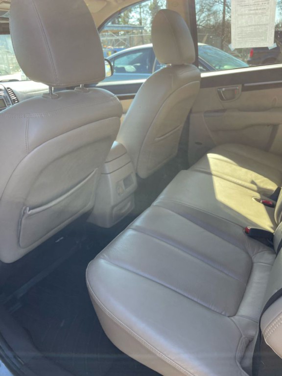 2012 Hyundai Santa Fe Image 6