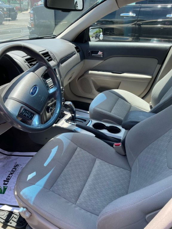 2010 Ford Fusion Image 5