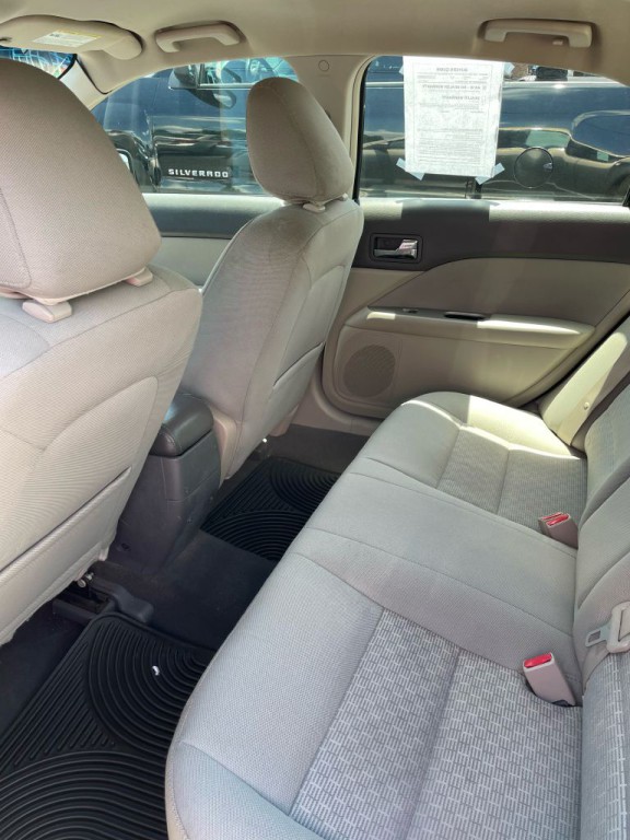 2010 Ford Fusion Image 6