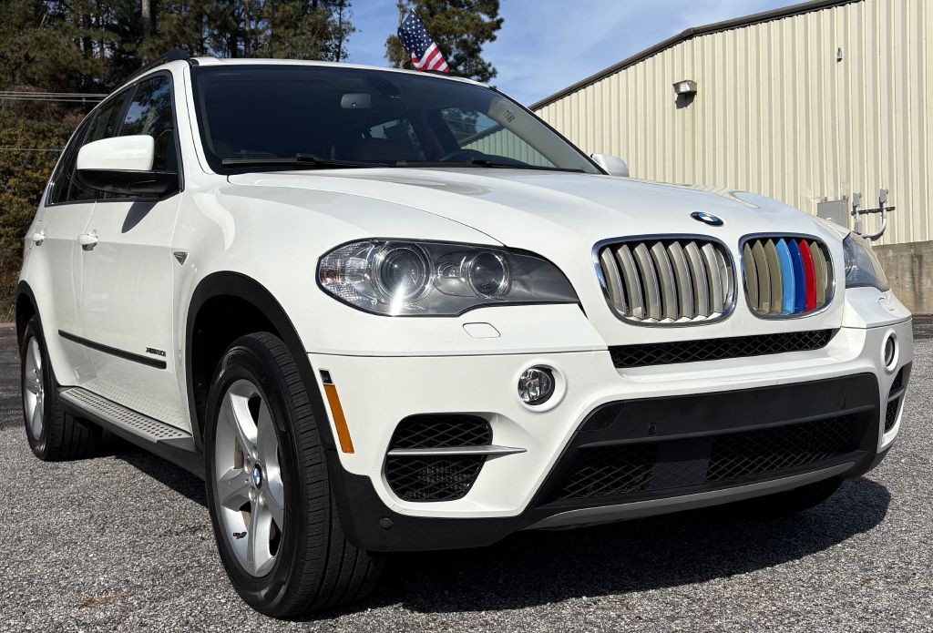 2012 BMW X5 Image 2