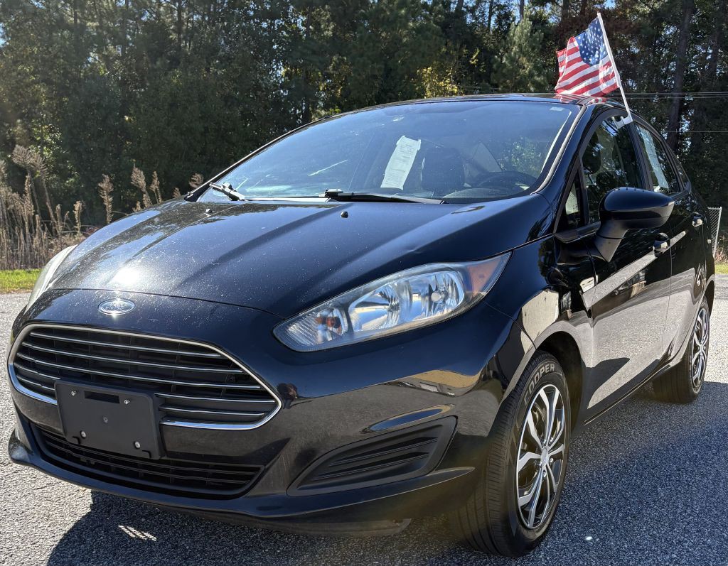 2018 Ford Fiesta Image 1