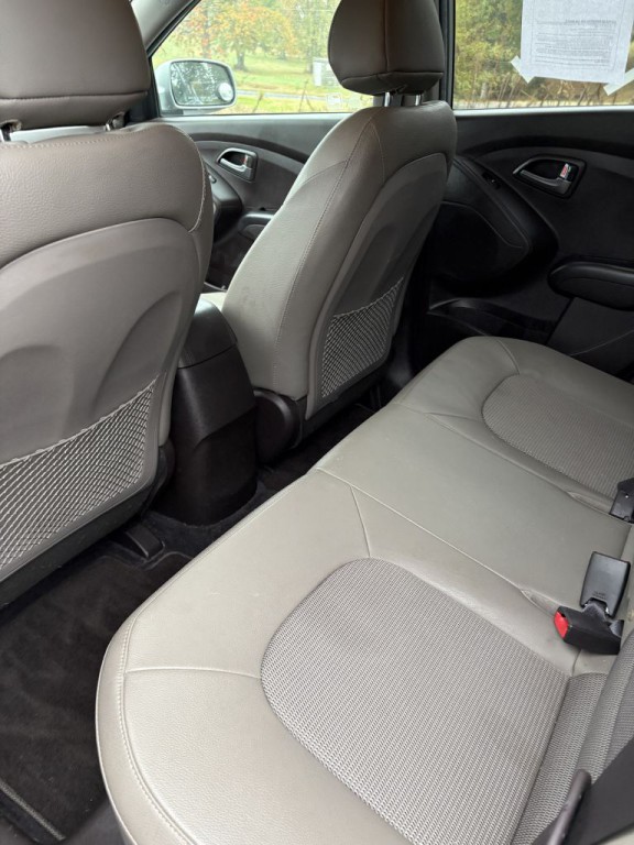 2015 Hyundai Tucson Image 6