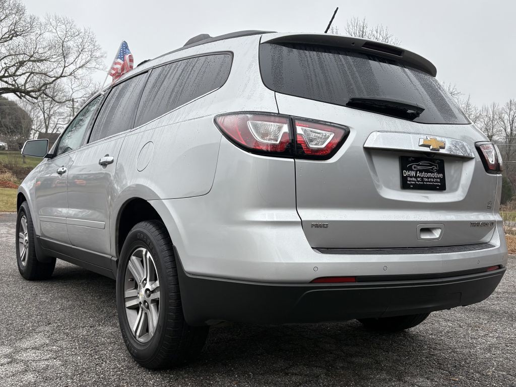 2015 Chevrolet Traverse Image 4
